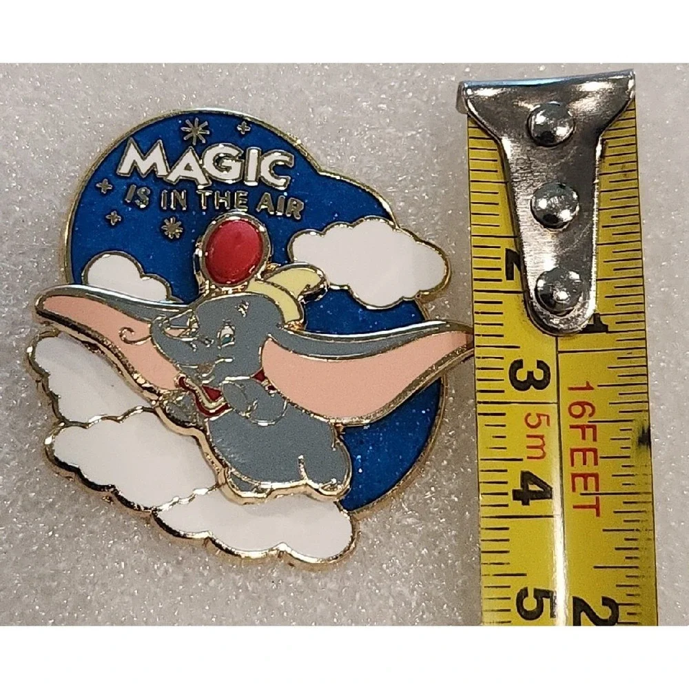 Disney Pin DUMBO Artist‎ Proof AP Flying Elephant Magic in the Air 00009